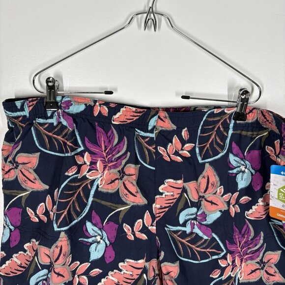 Columbia Women XXL Outdoor Hiking Omni-Shield Sandy River Printed Short III NWT - Picture 4 of 13